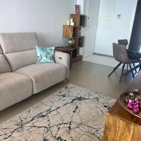 Intempo 31 Panoramic Sunrise & *