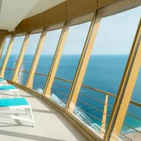 아파트 Intempo 31 Panoramic Sunrise & 베니돔