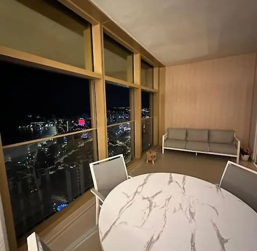 Intempo 31 Panoramic Sunrise & Apartment
